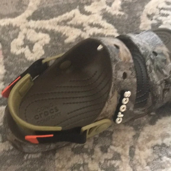 Men crocs  Camouflage Sandals - Picture 6 of 10
